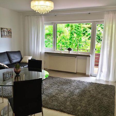 Apartment - Zentrumsnah, Eigener Parkplatz Und Grosser Balkon Ins Gruene Baden-Baden Exterior photo