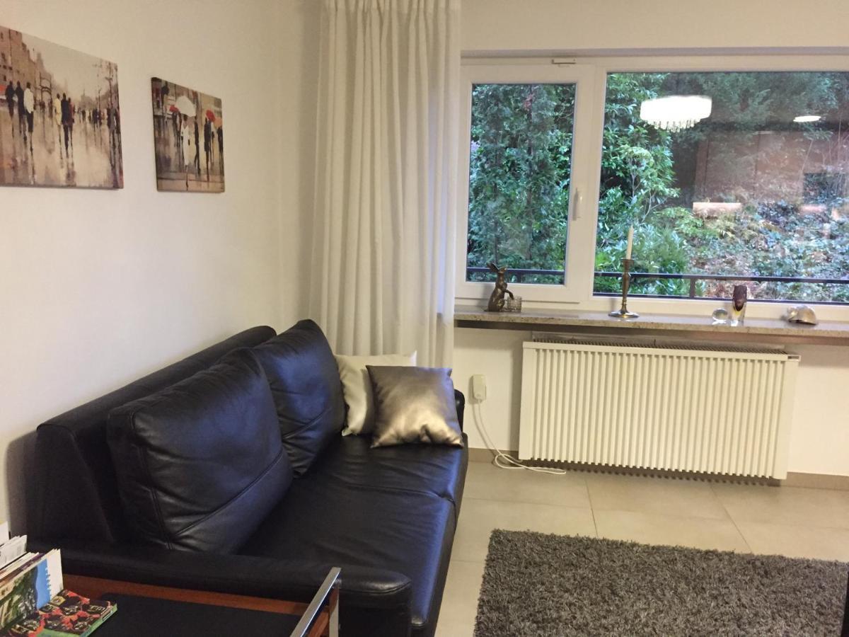 Apartment - Zentrumsnah, Eigener Parkplatz Und Grosser Balkon Ins Gruene Baden-Baden Exterior photo